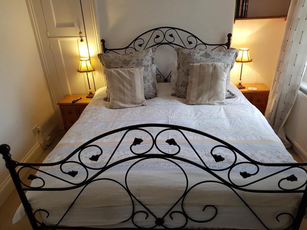 Cherry End Bed And Breakfast Chichester Exterior foto